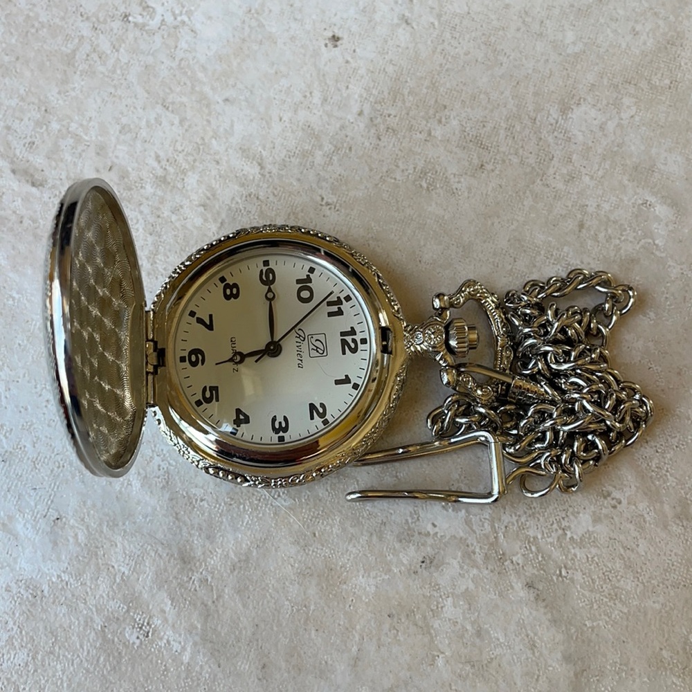 COPY - Riviera pocket Watch battery silver color